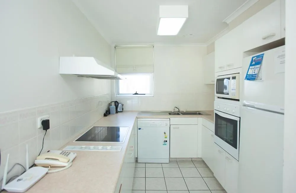 *** Aparthotel Grosvenor Beachfront Apartments Surfers Paradise Gold Coast Australia