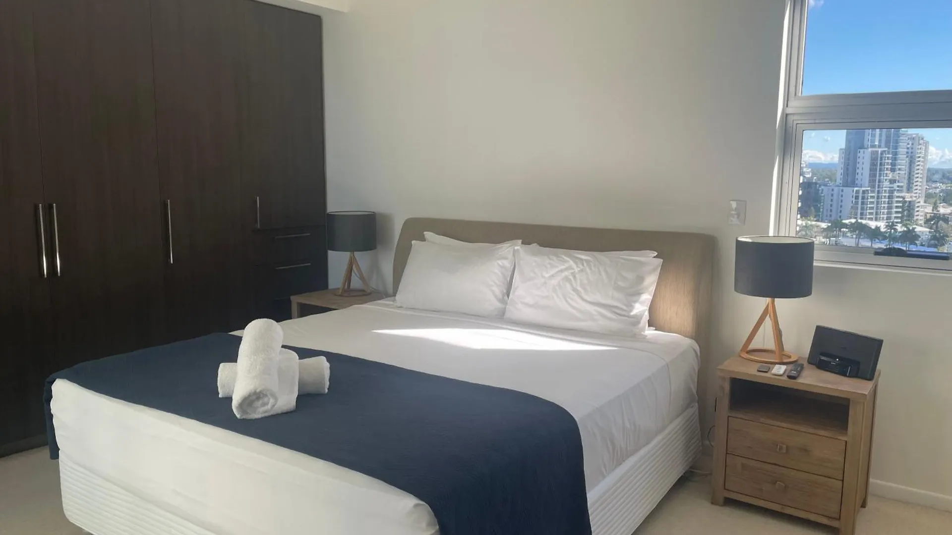 Aparthotel Grosvenor Beachfront Apartments Surfers Paradise Gold Coast