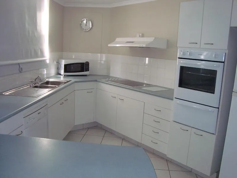 Grosvenor Beachfront Apartments Surfers Paradise Gold Coast 3*,